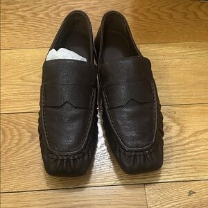 Elegant Women's Brown Leather Loafers